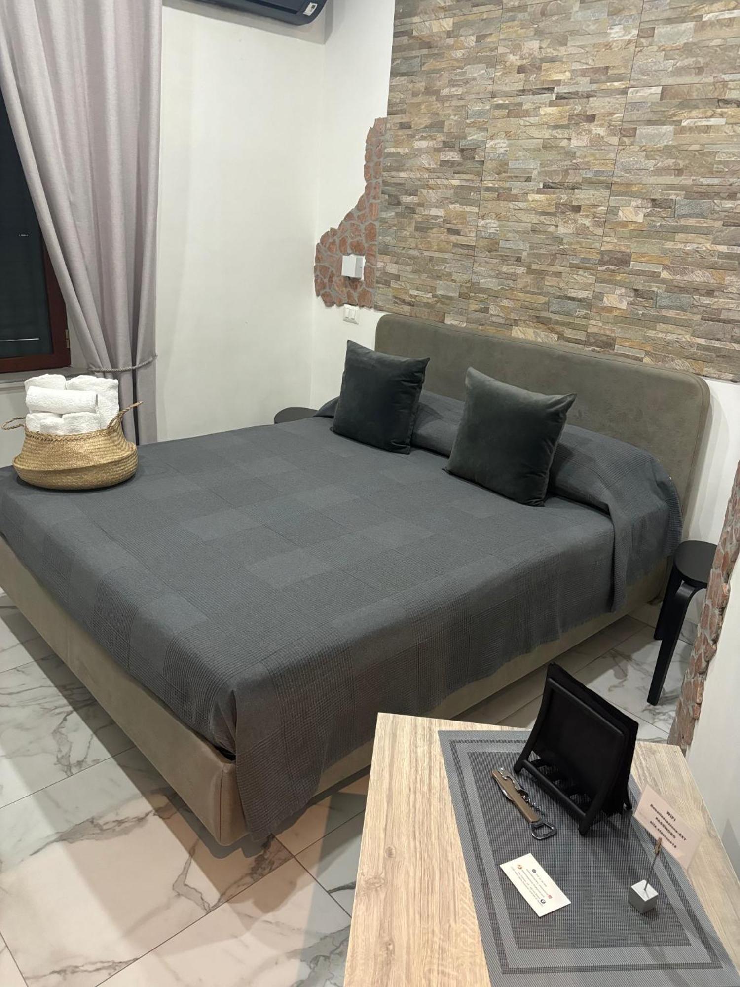 B&B Alla Stazione Neapol Zewnętrze zdjęcie
