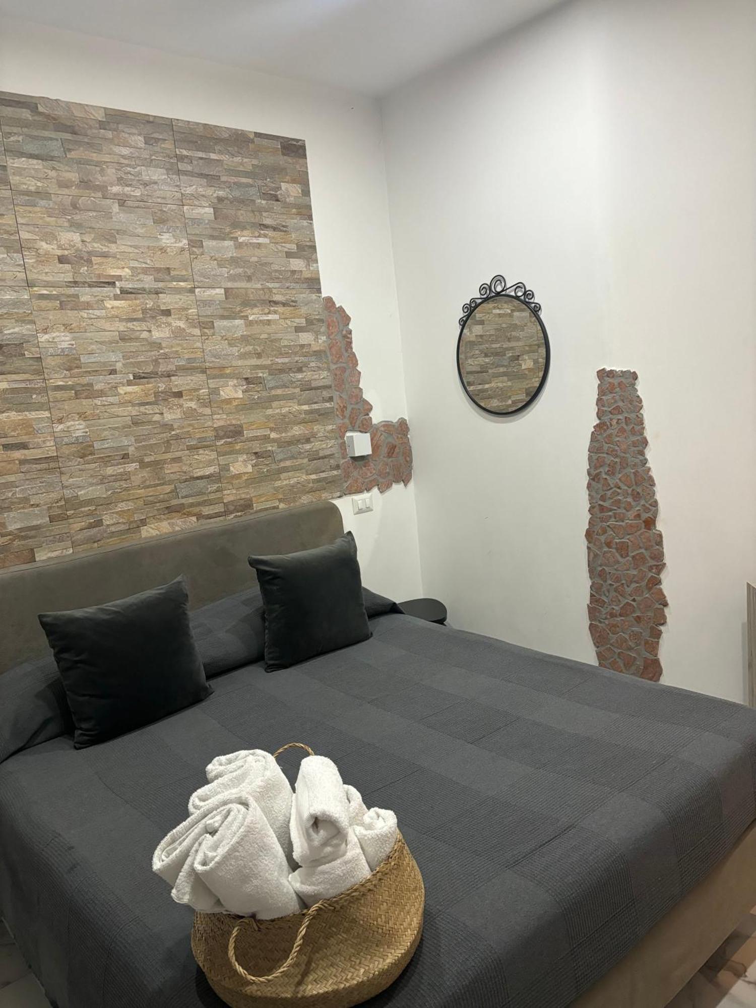 B&B Alla Stazione Neapol Zewnętrze zdjęcie