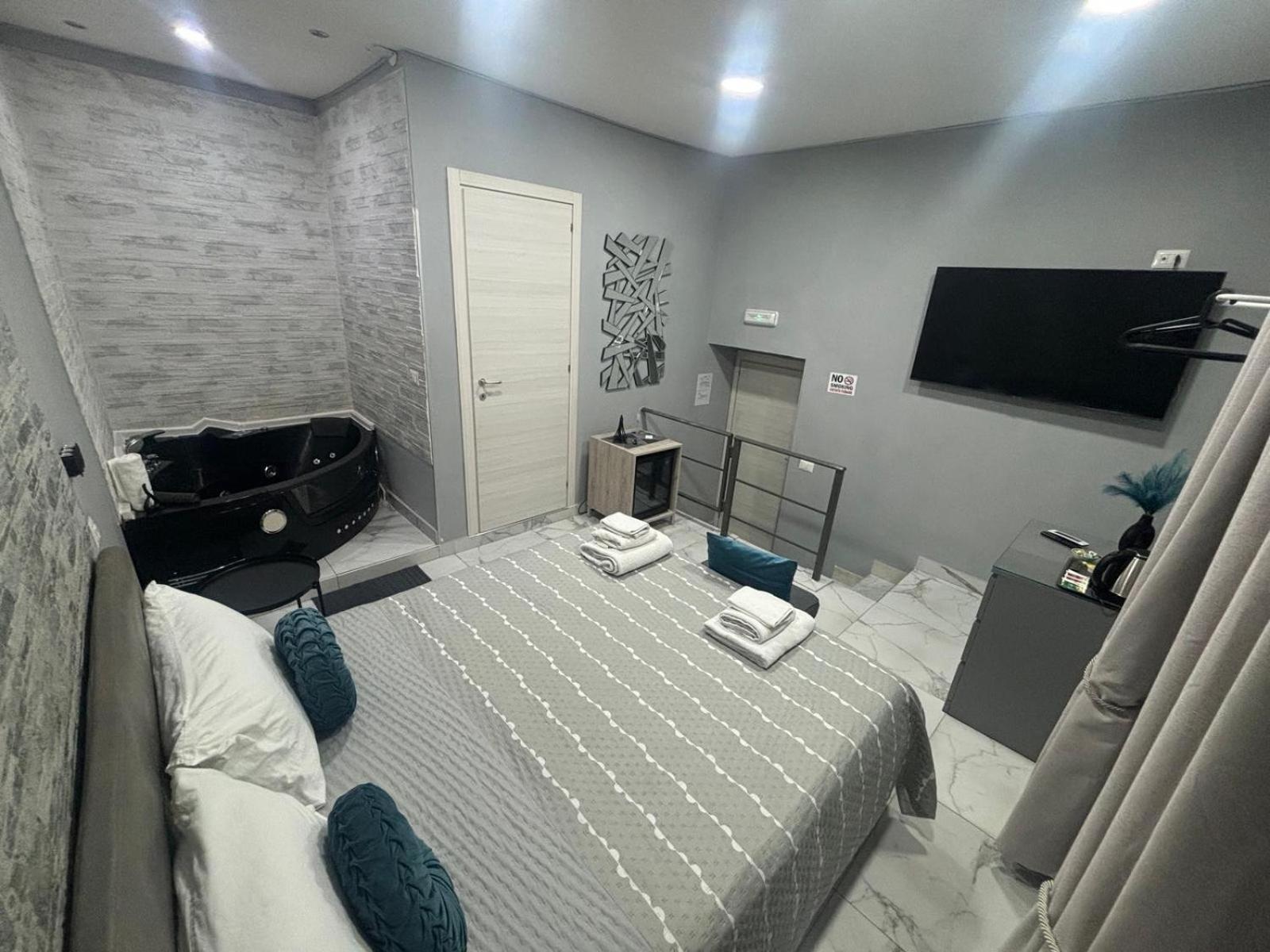 B&B Alla Stazione Neapol Zewnętrze zdjęcie