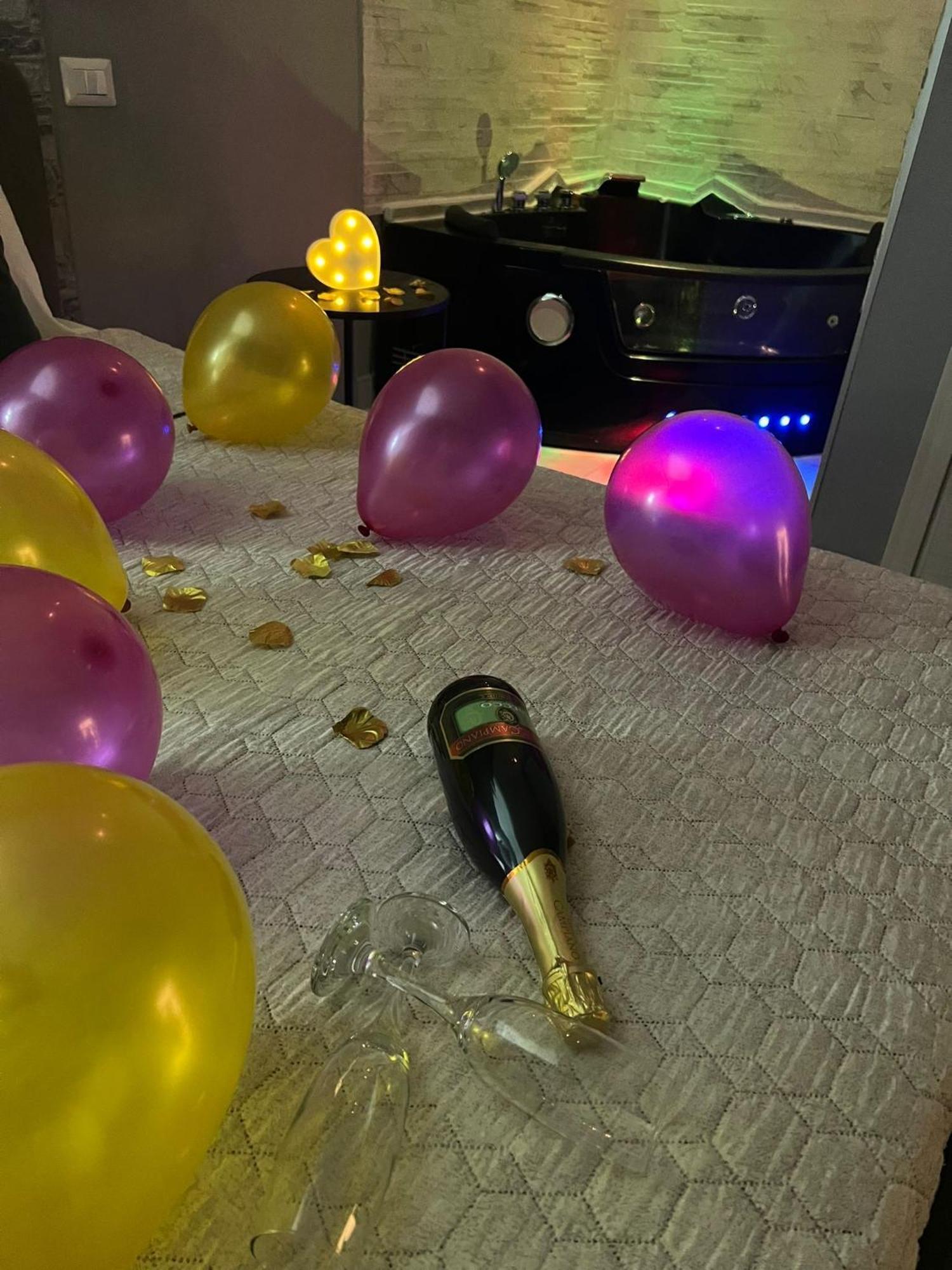 B&B Alla Stazione Neapol Zewnętrze zdjęcie